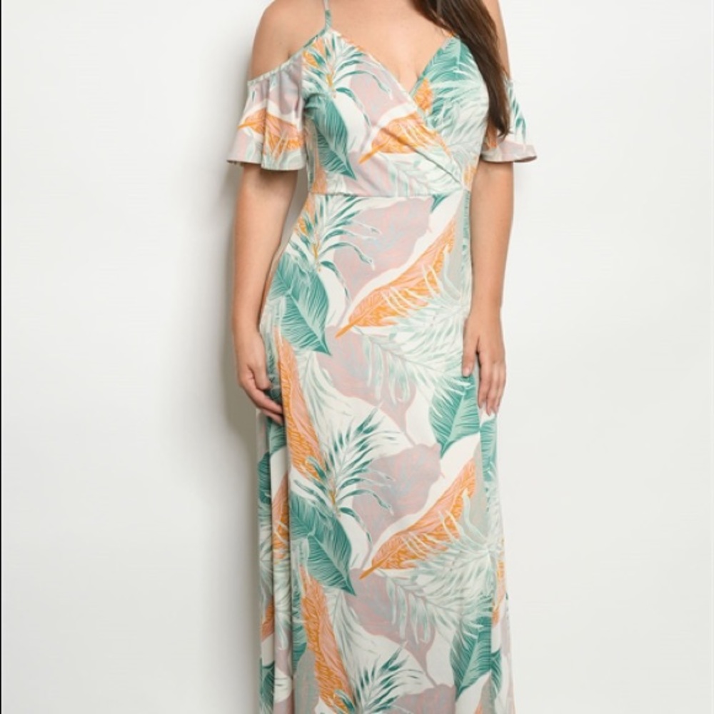 Multi leaves Maxi Dress 1X-2X-3X